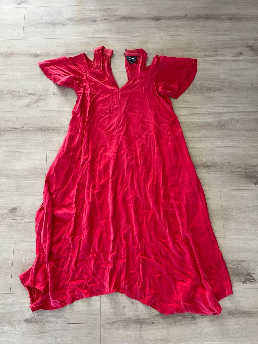 Maeve by Anthropologie Red V-Neck Flow Dress - x small